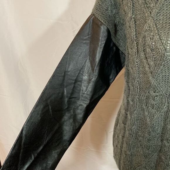 Noisy May Grey Knit Sweater with Faux Leather - Picture 3 of 8